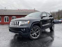 Jeep Grand Cherokee2012 Overland (5.7 L -V8 ) 4x4 Toit ouvrant, cuir 360 HP 5,000 lbs $ 23940